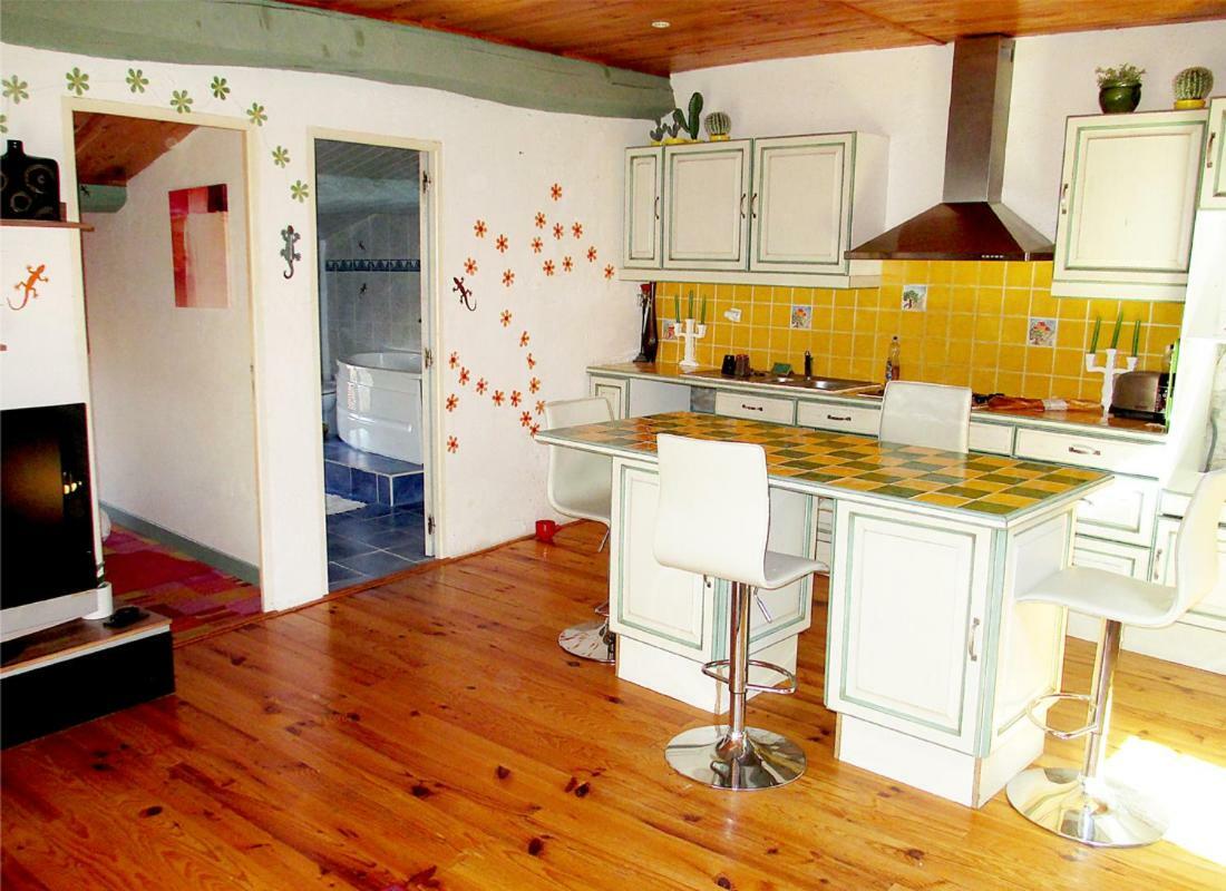 Appartement De Charme Arles-Sur-Tech Luaran gambar